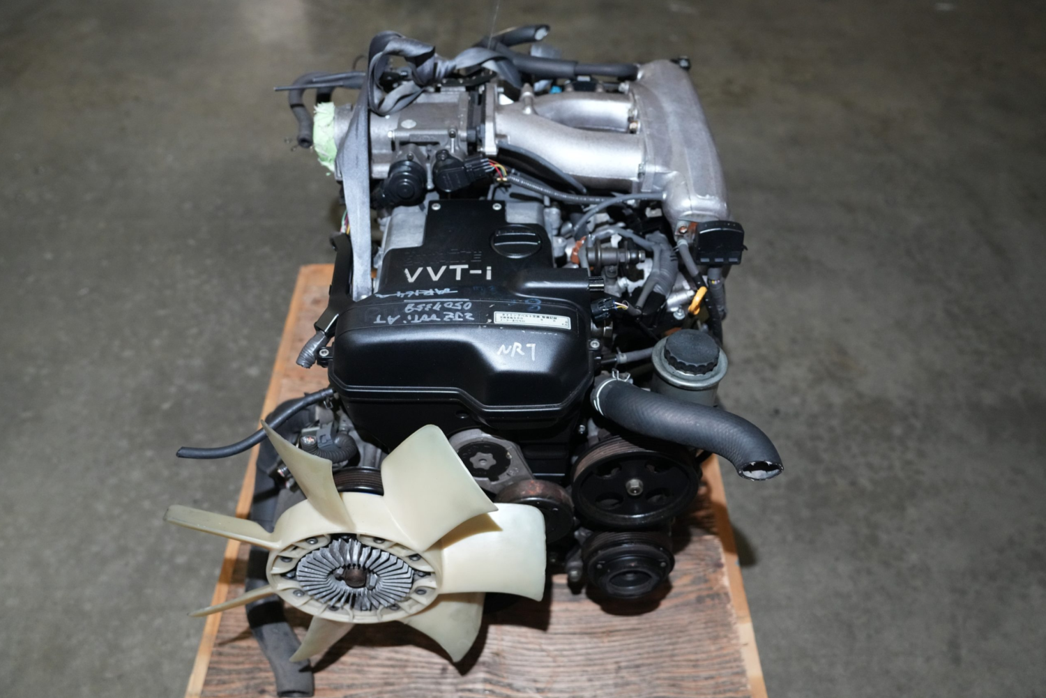 JDM Toyota 2JZGE 3.0L VVT-i Engine | Lexus Gs300 1998-2004 | Lexus IS300